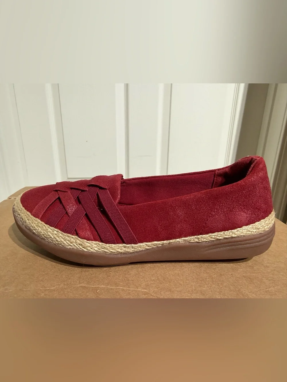 Clarks Elaina Petal Women Burgundy Red Woven Espadrille Loafers US 7